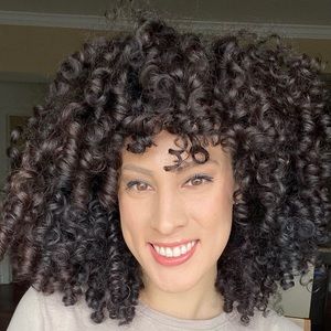 Meet your Posher, Candice